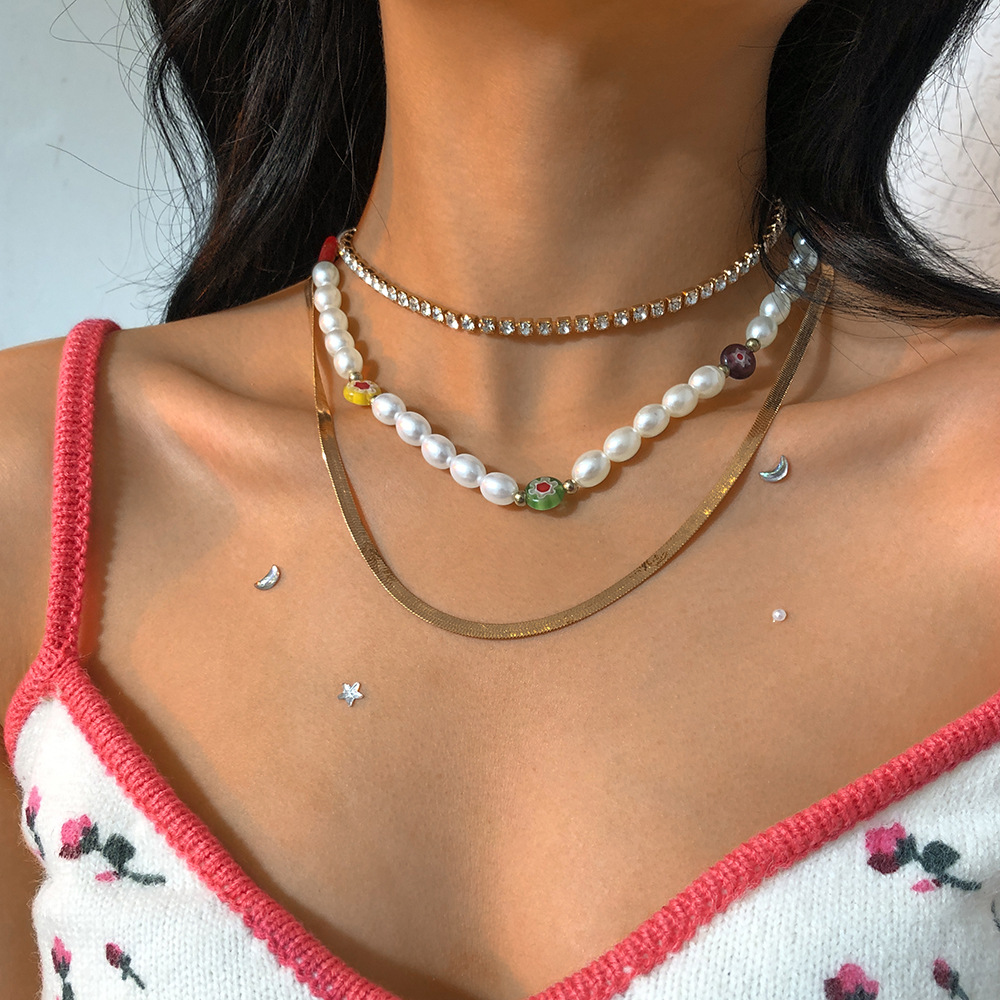N9609 European and American Fashion MultiLayer Necklace Imitation Pearl Personality Diamond Necklace SpecialInterest Design Retro New Necklacepicture1