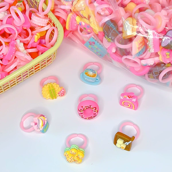 1 Cake Ring [Random Style]