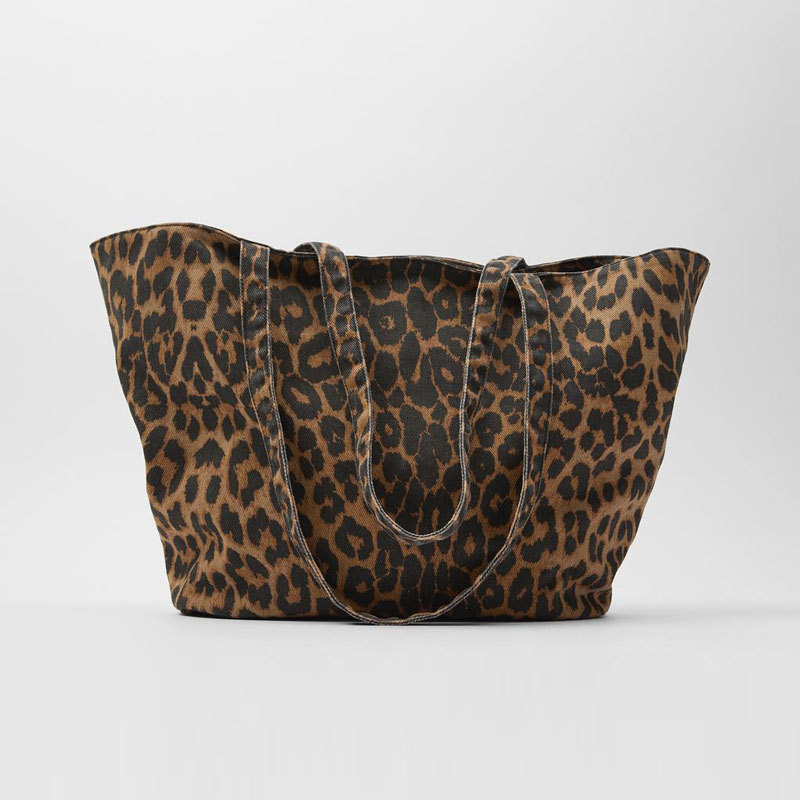 Zjia bolso de mujer 2023 nuevo producto moda salvaje estampado de leopardo tela de gran capacidad bolso de compras portátil de un solo hombro