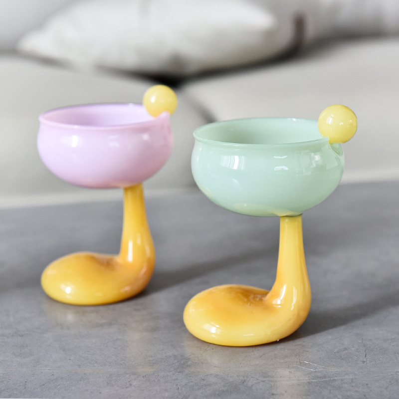 Creativo cóctel estilo ins copa de champán batido de helado copa de postre pudín vaso de helado