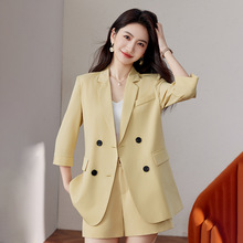 ���b����Ů2025���ļ�����s�r�К��|�����p�ſ�С���Ӷ�ѝ���b