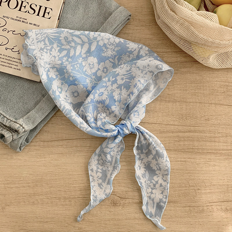 Bufanda de seda nuevo estilo protector para el cuello bufanda para el cuello pequeño y fresco pañuelo floral a cuadros cinturón para el cabello para atar el cabello bufanda triangular multiusos para atar la cintura