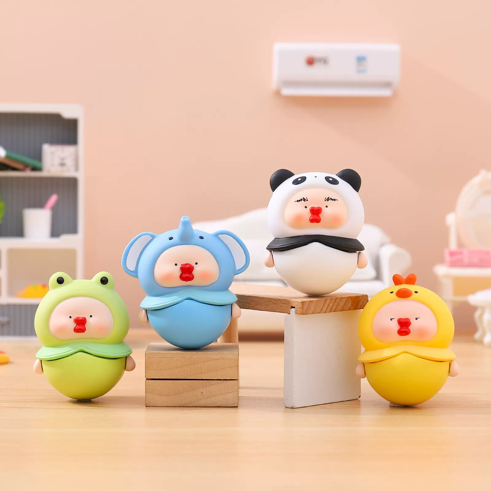 新品可爱卡通手办啵啵不倒翁摆件创意家居玄关车载中控装饰品礼物