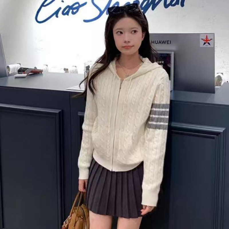 韩版慵懒风长袖连帽毛衣学院风内搭经典连帽麻花针织开衫女秋冬|undefined
