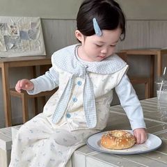 女の子スーツ2025春秋新型洋気赤ちゃんプリントコート馬甲直筒ズボンレース襟シャツ