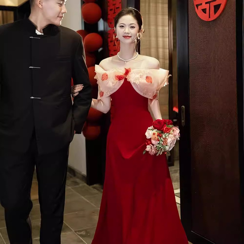 敬酒服一字肩花嫁2024新軽豪華小衆高級結婚婚約赤いドレス女性高級感|undefined