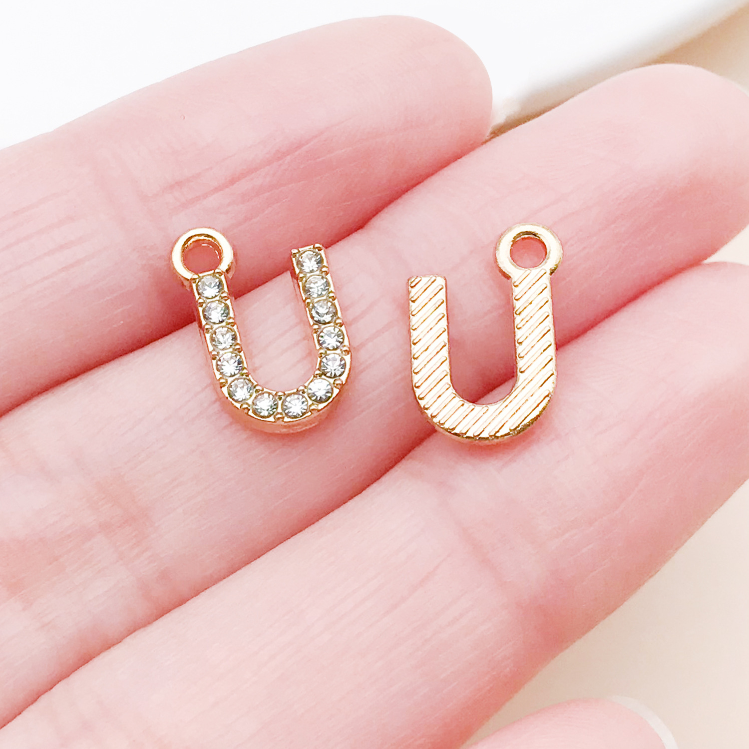 25746-U-HY2-kc金锌合金点钻26字母-U-13x