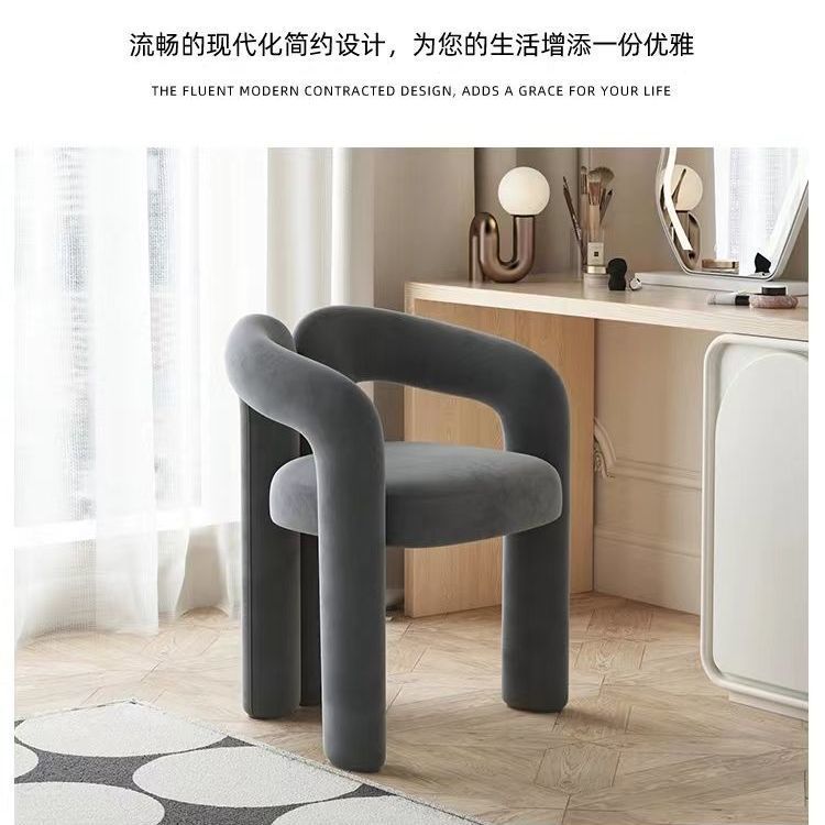 피부 친화적인 벨벳-콰이어트 그레이 [부드러움과 포화]