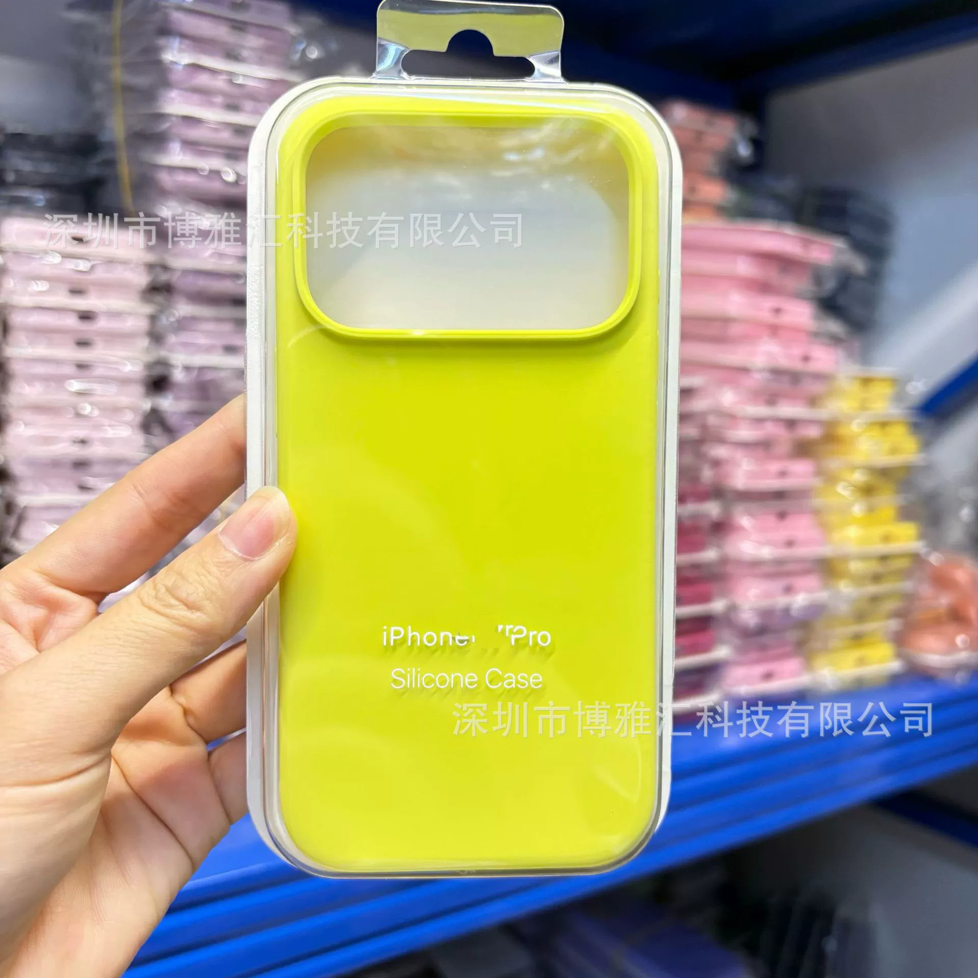 Силиконовый чехол для телефона (совместимый с Apple) iPhone 17/17 Pro/17 Pro Max, жидкий силикон, внутренняя PC-оболочка