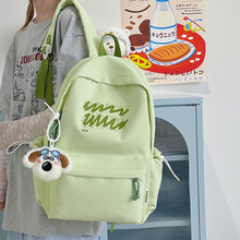 新款潮流学生书包女大容量休闲百搭双肩包初高中生上学轻便背包