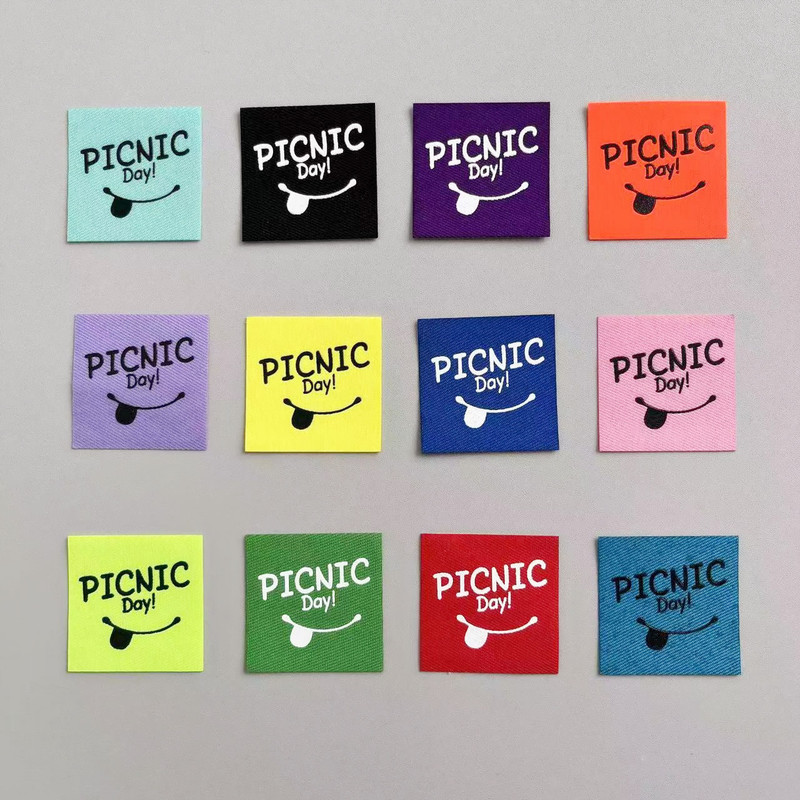 New style can be directly glued down jacket decoration cute smiley series self-adhesive cloth stickers clothing accessories patch labeling