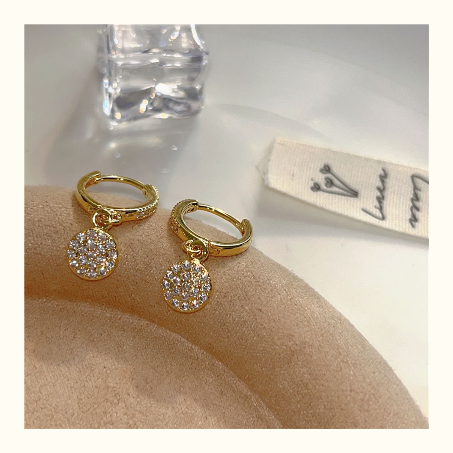 1 Paire Style Moderne Style Coréen Lune Forme De Cœur Papillon Incruster Laiton Zircon Boucles D'oreilles display picture 3