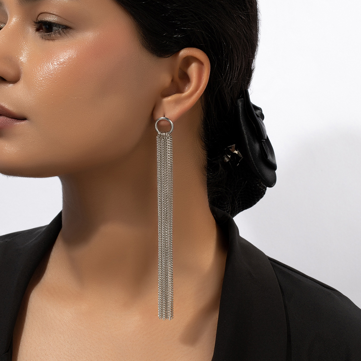 1 Pair Simple Style Tassel Zinc Alloy Drop Earrings display picture 1