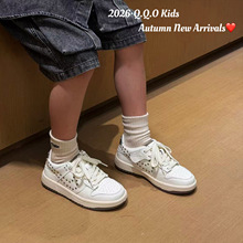 QQO童鞋 2026年秋季新款儿童时尚铆钉板鞋中大童休闲鞋学生小白鞋