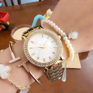 ���������ֱ��nϵС���WԺ�L�ֱ�Ů���ЌW�����s�r�и��ֵ���