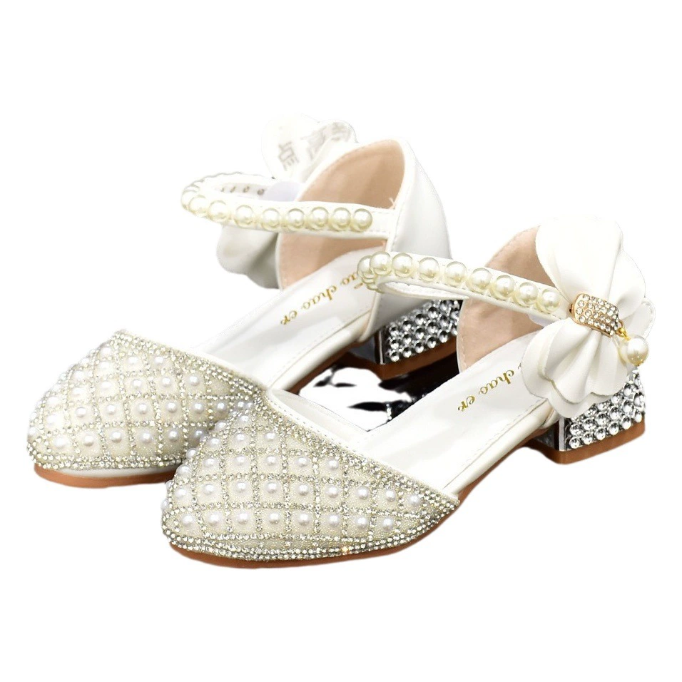 Девочки на каблуках на высоком каблуке с мягким дном