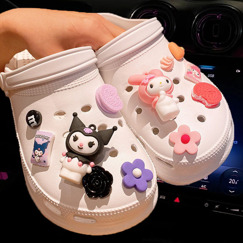 Hot-Selling Clog Shoe Charms DIY Accessories Cartoon Cute Kuromi Cinnamoroll Sanrio Series Shoe Decorations