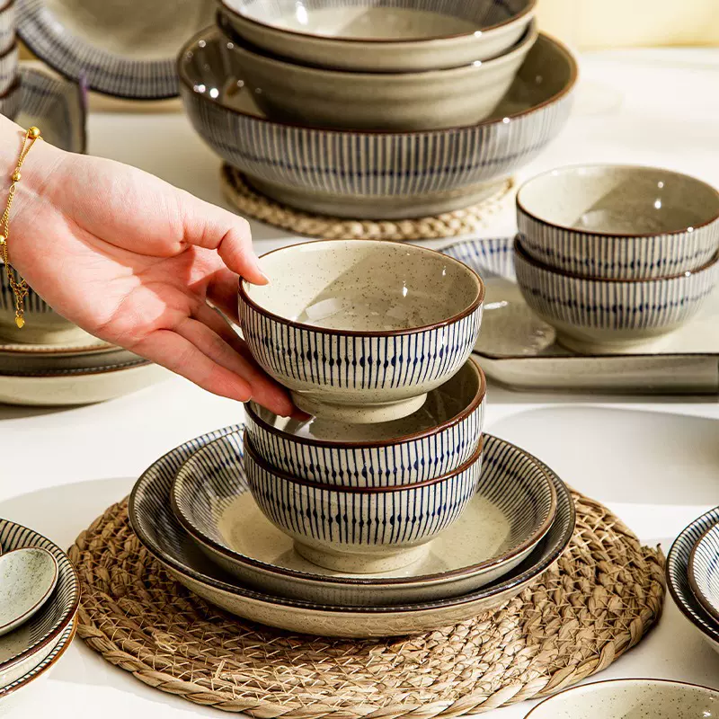 日式陶瓷餐具套装碗盘釉下彩家用饭碗高级感菜盘子面碗沙拉碗汤碗