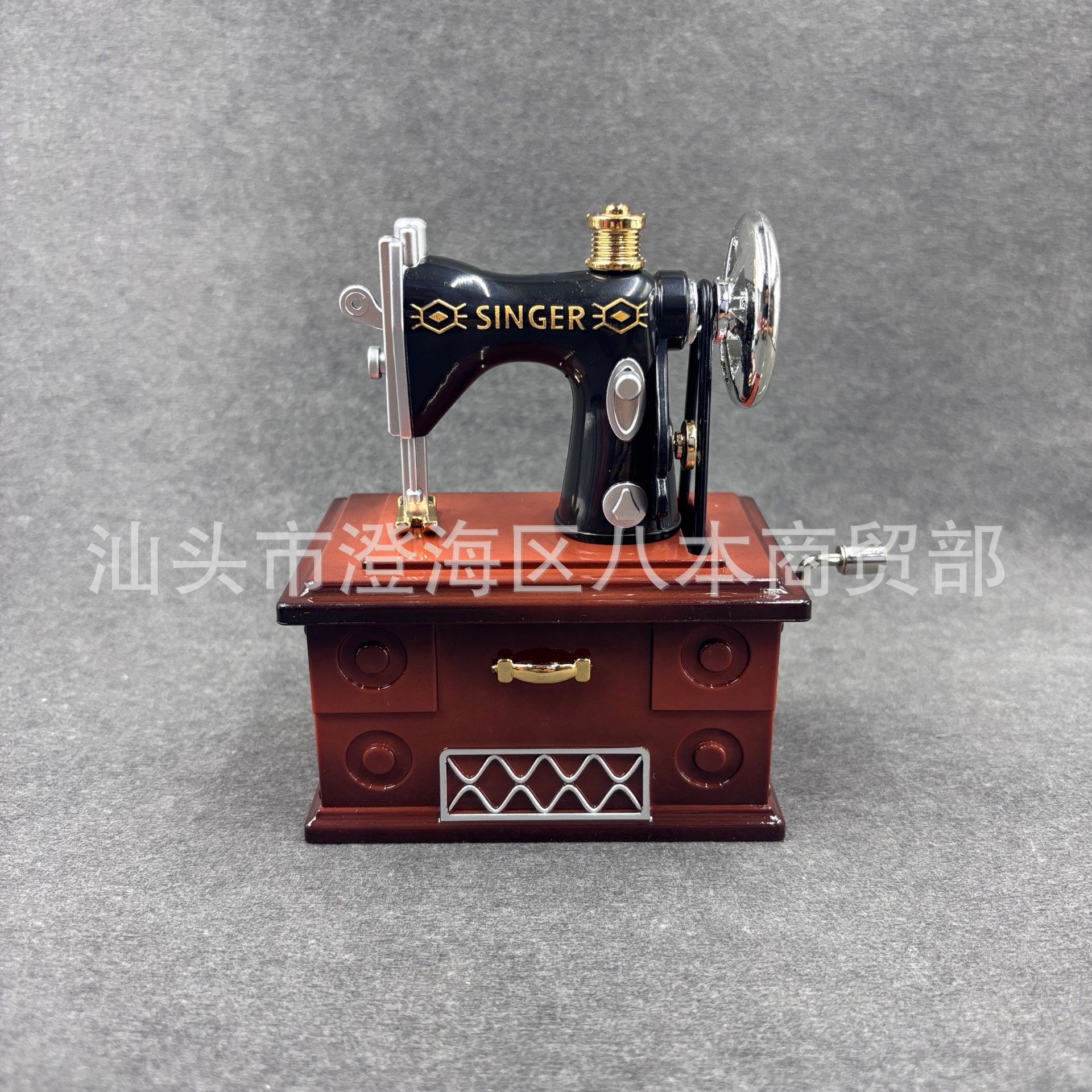 Caja de música de piano, fonógrafo retro creativo, decoración de escritorio, modelo de simulación, máquina de coser, ambiente de muebles, regalo de vitrina