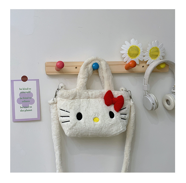 Plush crossbody bag, children's bag, 2024 new style, small animal bag, lightweight small crossbody, underarm makeup, simple single, cute bag undefined