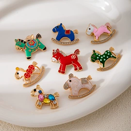 耳环;耳钉;项链