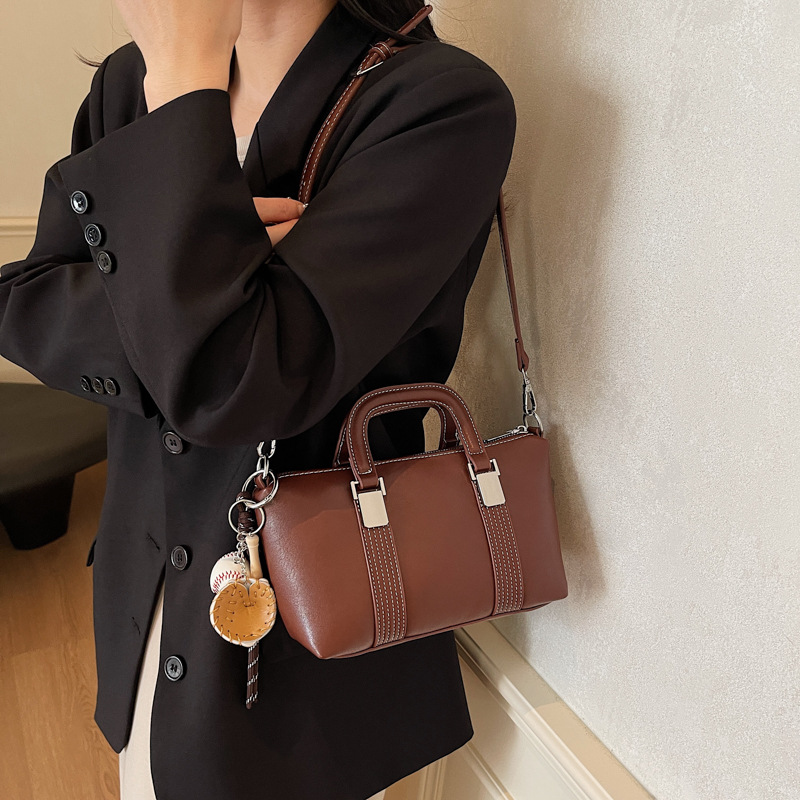 Bolsa de alta sensación para mujeres 2024 nuevo otoño y invierno retro versátil bolso de mano estilo coreano bolso de mano casual pequeño