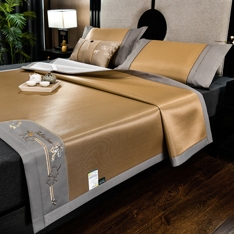 [기계 빨] 아이스 실크 매트-리틀 하운즈투스-메이플 리프 (커피)