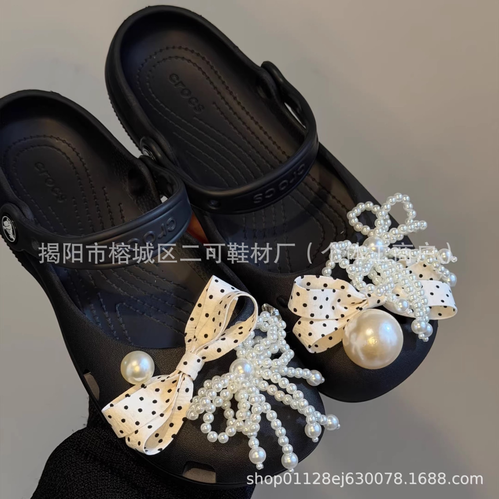 INS primavera nuevo ballet de perla punto de onda arco agujero agujero zapatos de ballet hebilla coreana diy accesorios desmontables