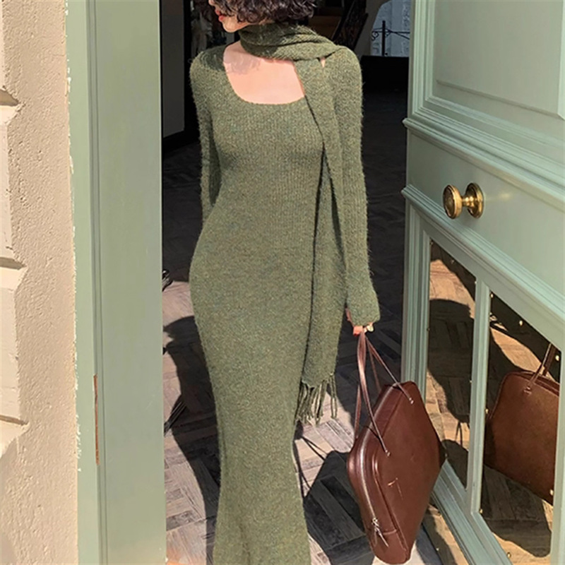 Gentle Style with Scarf, Long Knitted Dress for Women, Autumn and Winter Waist Slimming Sweater Dress with Coat Inside