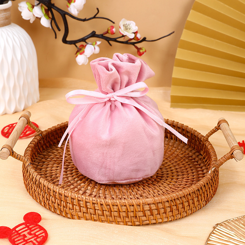 ウェディング用品結婚の新型砂糖袋喜糖箱結婚式のシルクの布袋のアイデア喜糖袋のお土産卸売り|undefined