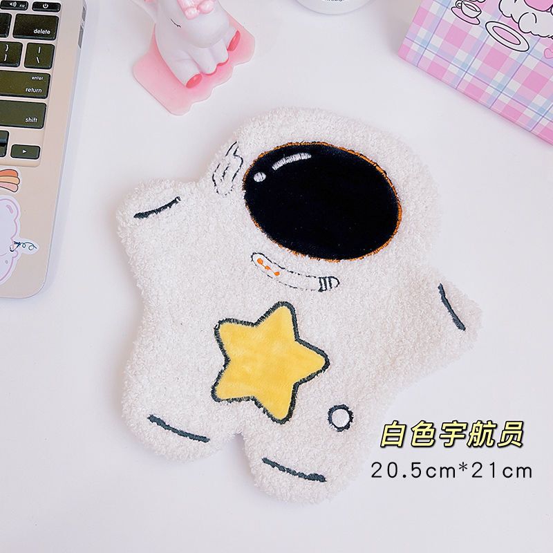 新商品はぬいぐるみの湯たんぽに入れることができます。かわいいアニメの注水湯たんぽです。冬の女子学生は宮寒で体を温めて防爆します。|undefined