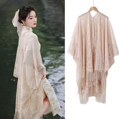 夏の中国式の復古百合の薄いタイプの日焼け止めのストールの透かし彫りのフリンジのマントの外はチャイナドレスのカーディガンのコートのマントを掛けます。