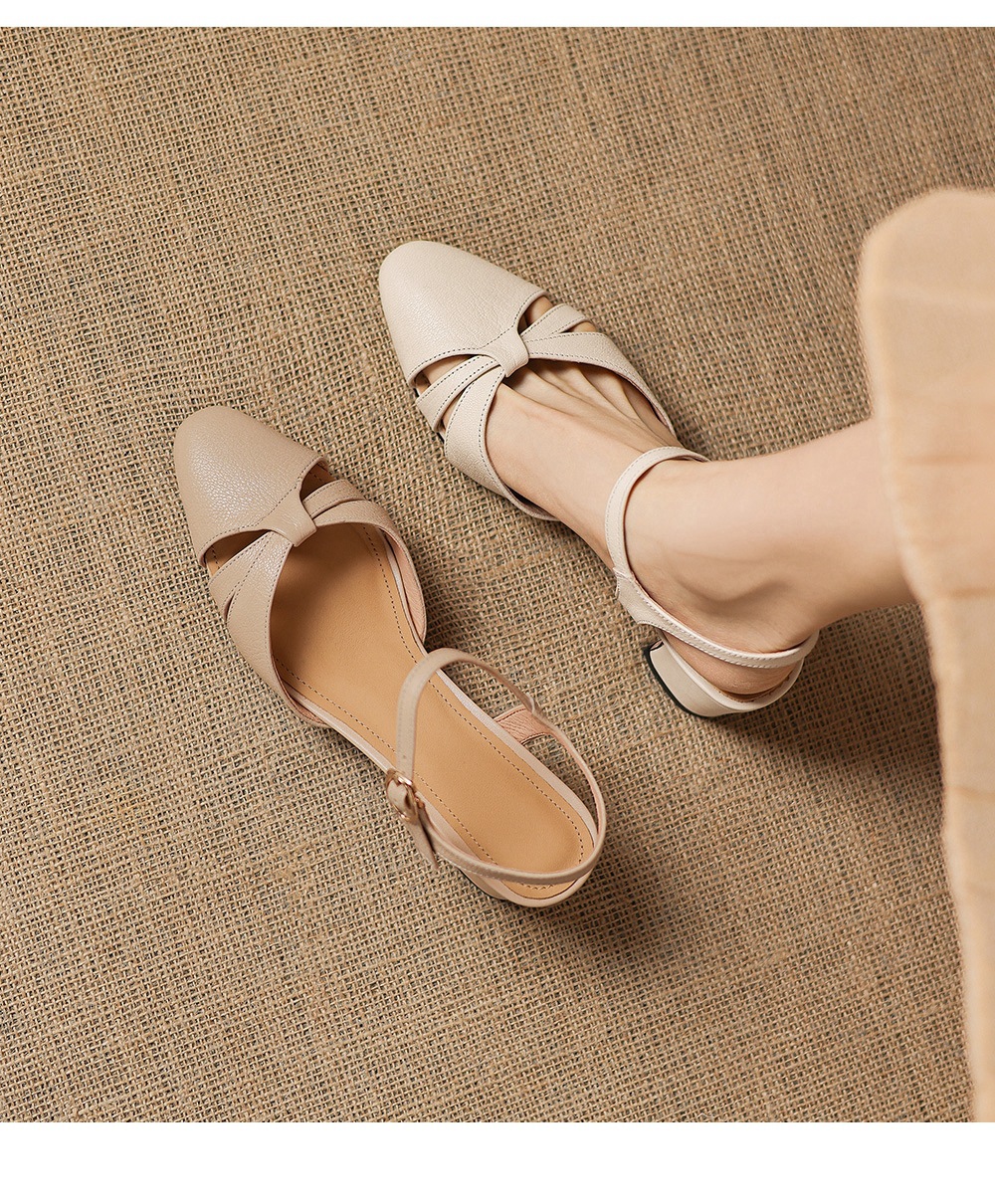 Sandal nữ quai ngang mũi kín gót vuông ổn định — màu be chi tiết 1