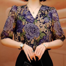 夏季新款时尚百搭宽松女士雪纺衫透气V领中袖上衣气质显瘦小衫潮