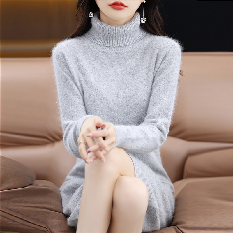 梦新羊绒套头宽松高领中长款连衣裙简约女貂绒针织衫打底毛衣裙