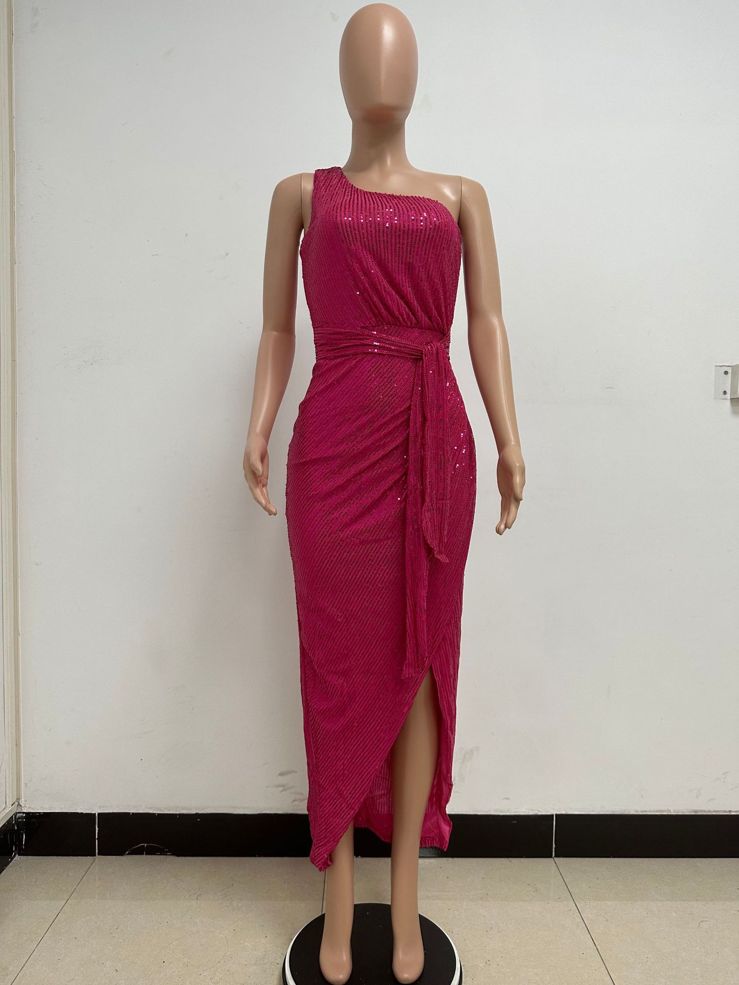 357g Weight Maxi Long Dress Dress Length Type Sleeveless Sleeve Length Sheath Dress Dresses Type Spandex, Polyester Fabric Type High Waist Waist Line Holiday, Daily Occasion Oblique collar Neckline Slim Fit Type Solid Color Pattern Summer Season Women's Gender Elegant, Sexy Style Wholesale Women's Elegant Sexy Solid Color Holiday Daily Oblique Collar Sleeveless Sheath Dress 120