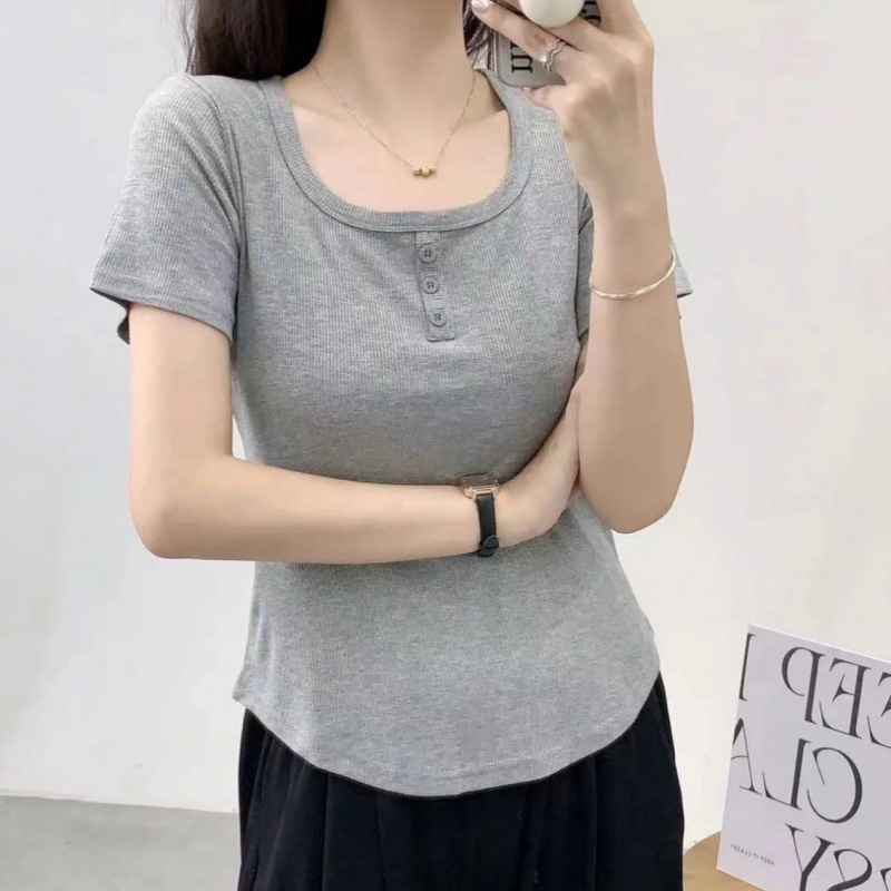 三扣款u领不规则短袖女秋季弹力显瘦短款T恤弧形设计短T修身上衣