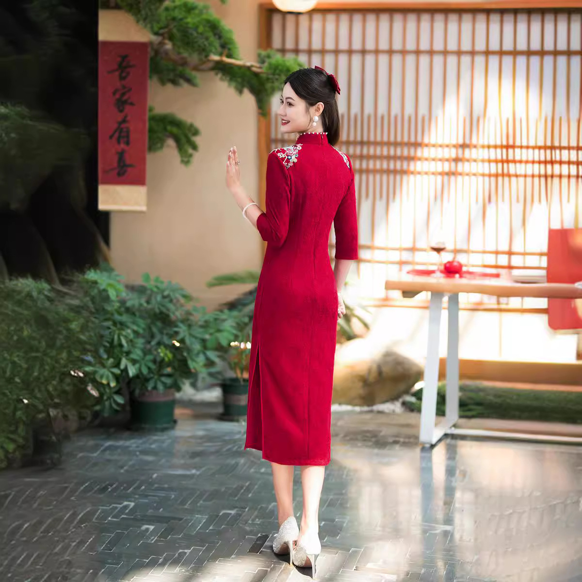 Lace cheongsam