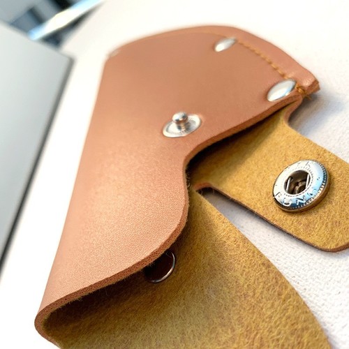 Knife sheath, boning knife sheaths in 5-, 6-, and 7-inch sizes, butchery knife covers, blade protection cases—universal leather option for outdoor safety and portability