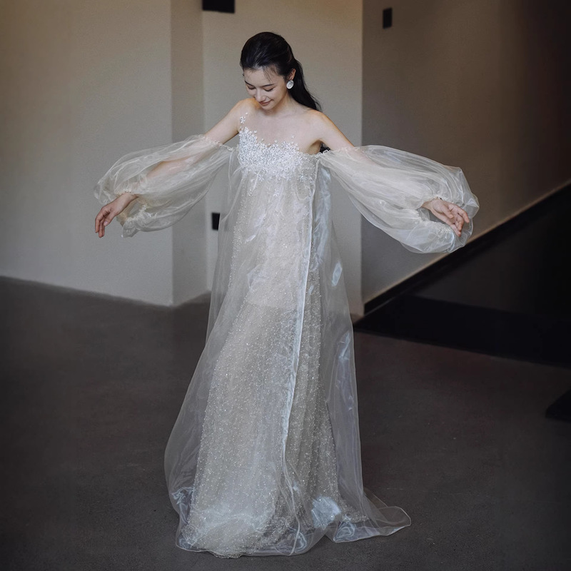 Super Fairy-Like Forest-Style Morning Robe for Female Brides, 2026 New Model, High-End Niche Engagement Dress, Light Wedding Gown for Women Super Fairy-Like Forest-Style Morning Robe for Female Brides, 2026 New Model, High-End Niche Engagement Dress, Light Wedding Gown for Women
