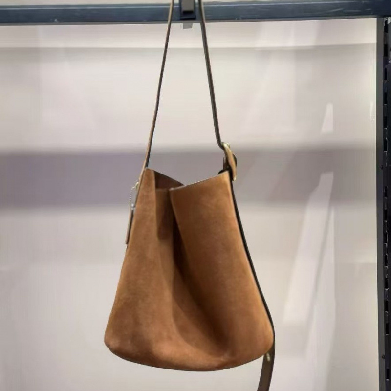 Coach New Women's Bag Jude Signatura Bucket Bag Single Shoulder Crossbody Tote Shopping Bag Coach New Women's Bag Jude Signatura Bucket Bag Single Shoulder Crossbody Tote Shopping Bag