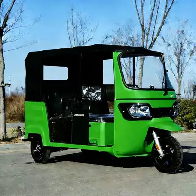 tuktuk, Southeast Asia, India, Sərnişin üçtəkərli motosikllar