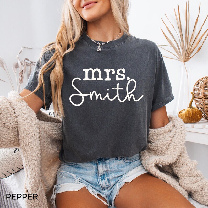 European and American Cross-Border Independent Site Vintage Lady Pure Cotton T-Shirt Personalized Gift for the Bride T-Shirt Bridal Shower Gift