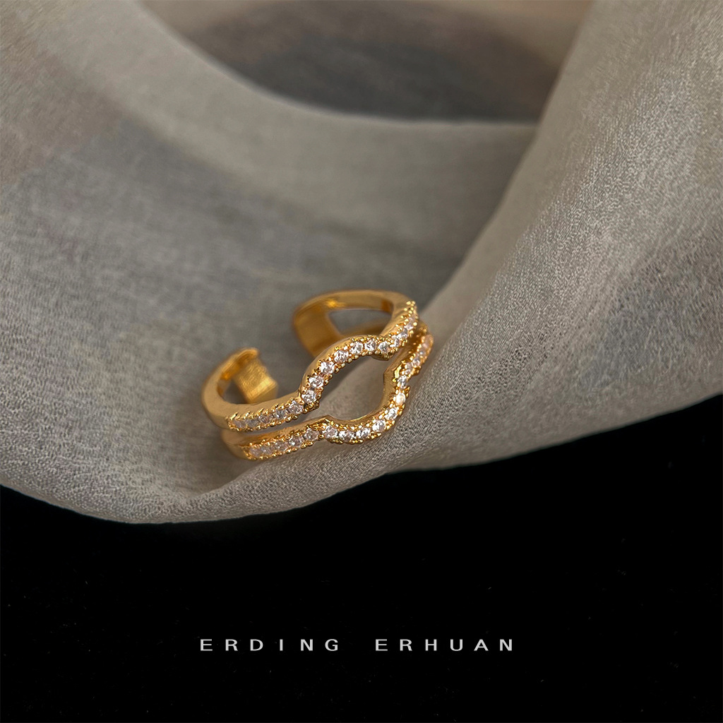 Bright Eyes 2_0000s_0019_erdingerhuan (Model