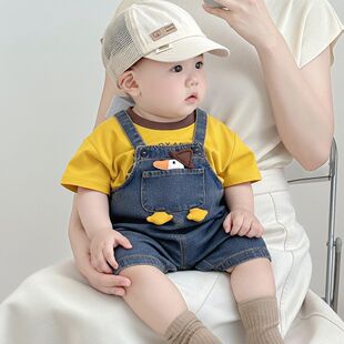 �Ќ����n����䱳����ѝ���b���b���׃��B�w�·�С�к��ɐ������
