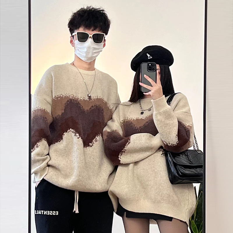 Demi-season retro couple clothing