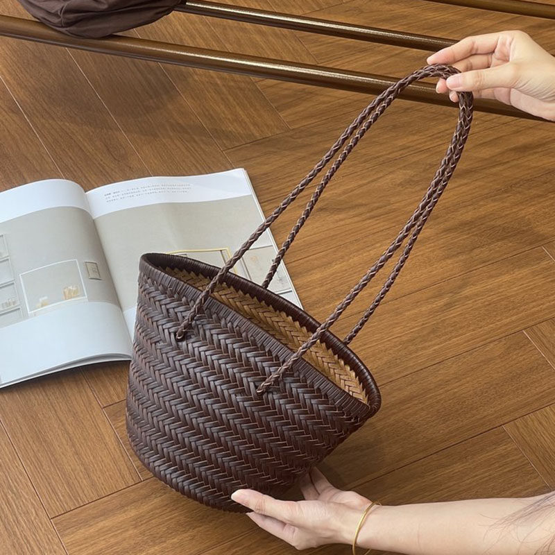 Niche Woven Bag 2026 New Model Pure Handmade Cowhide Woven Tote Bag Casual Simple Handbag Basket Bag