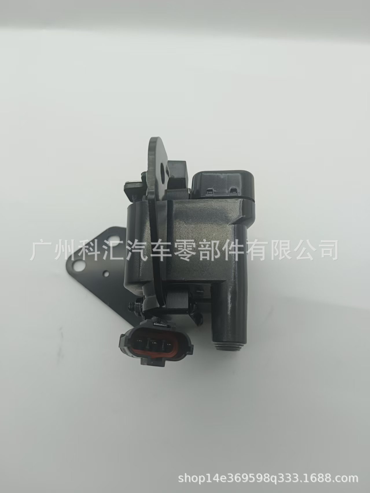 Suitable for Hyundai Accent hatchback ignition coil UF243 2730126080 27301-26080
