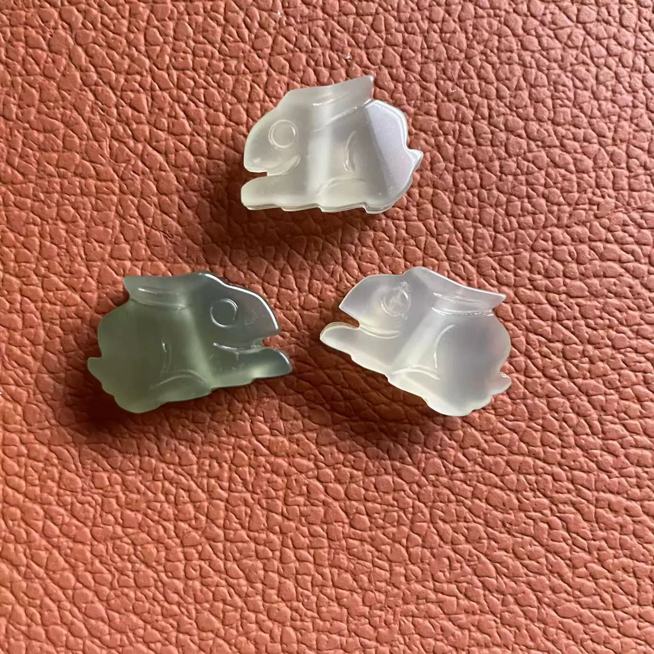 Производители нефрита кулон liaoning xiuyan Нефрит 12 зодиака белый кролик небольшой кулон нефрит кулон