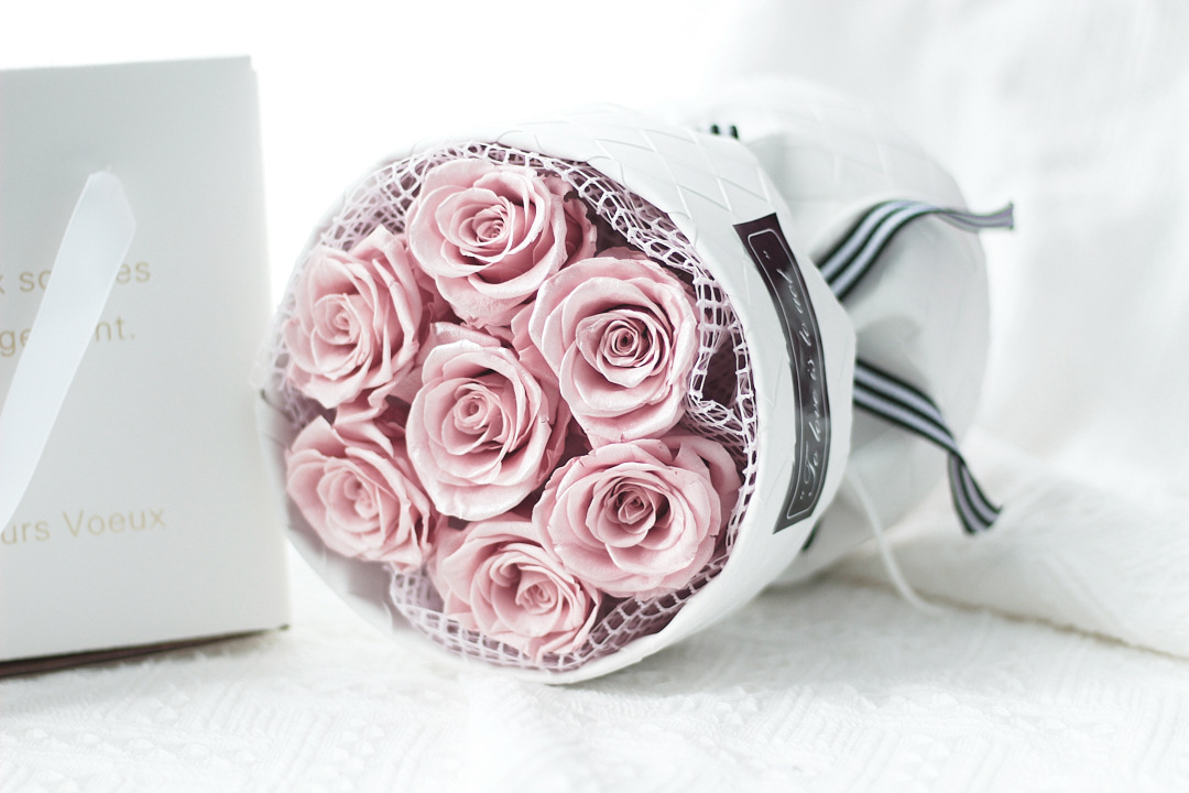 Ciruela negra, flores de flores, regalos de día de San Valentín, regalos de cumpleaños al por mayor, flores verdaderas, flores inmortales, flores de flores, sensación superior.